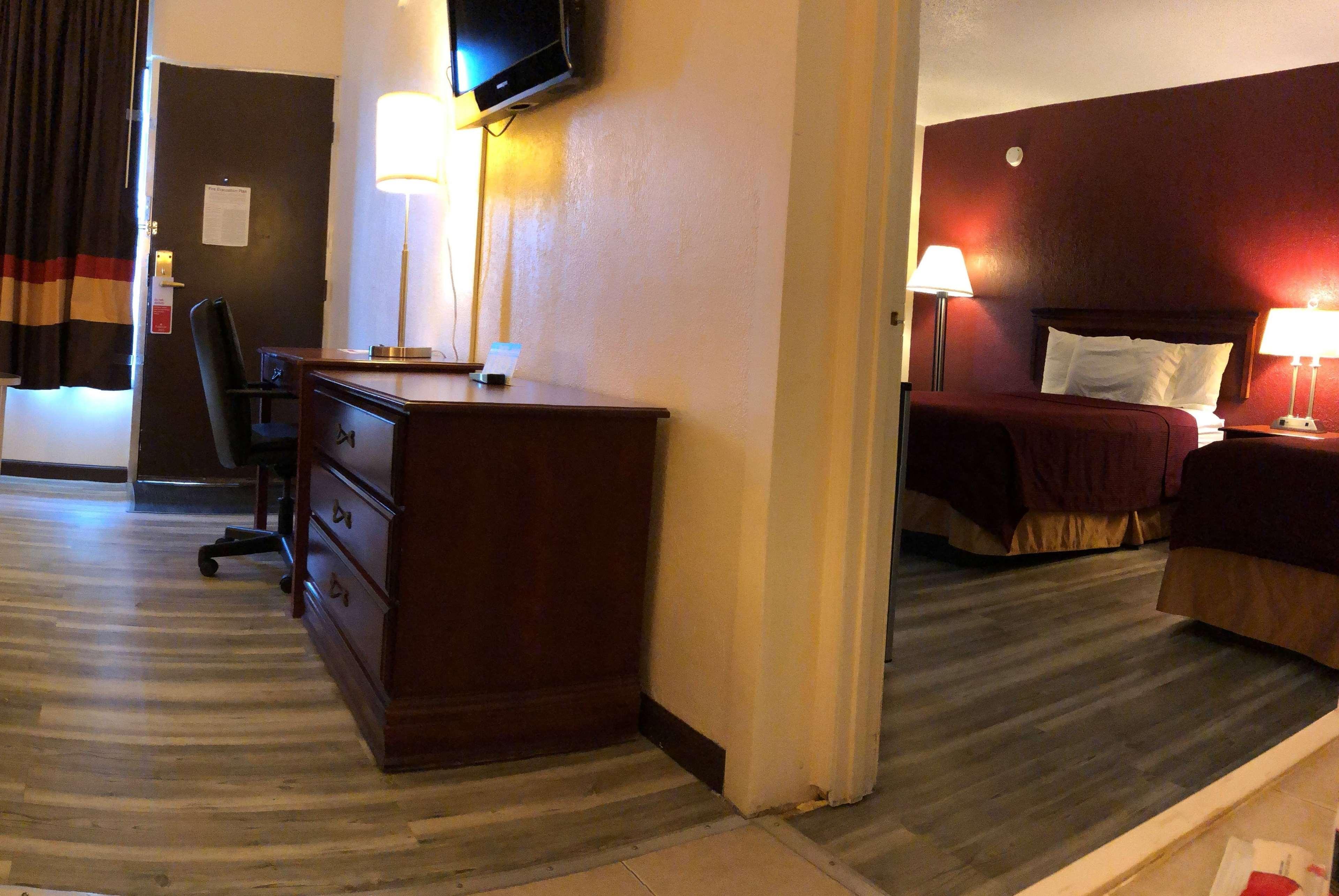 Motel Ramada By Wyndham Harrisonburg Exteriér fotografie